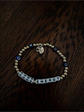 Bracelet good energy Little words project LWP